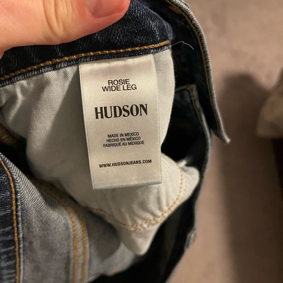 Hudson Rosie style jeans- size 31 - Picture 3 of 8